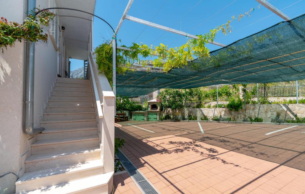 Apartments Villa Vida オレビック エクステリア 写真