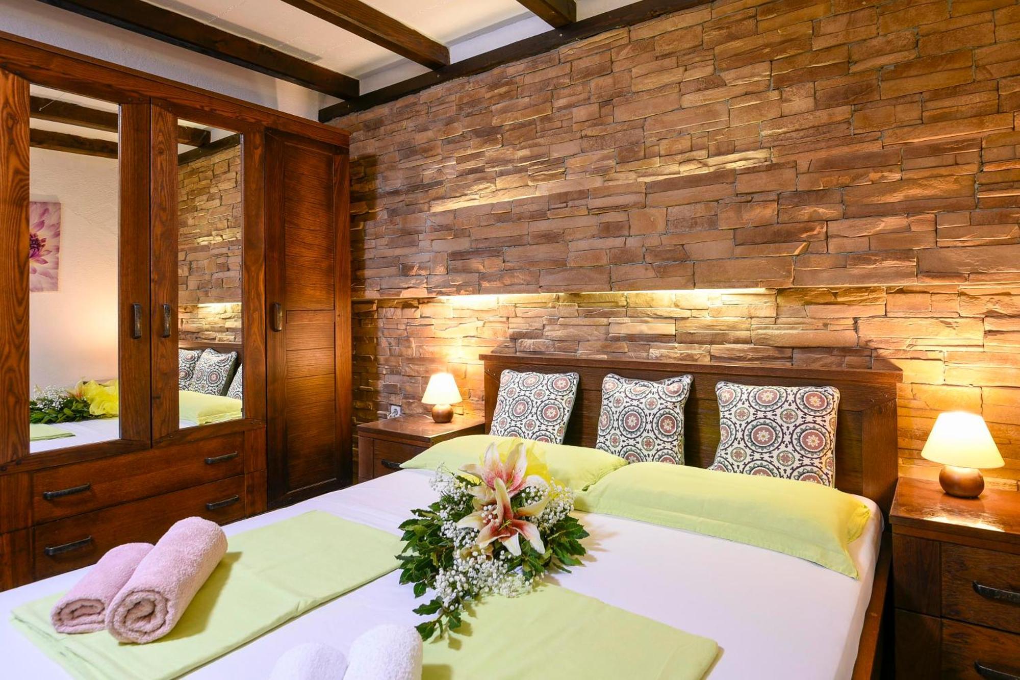 Apartments Villa Vida オレビック エクステリア 写真